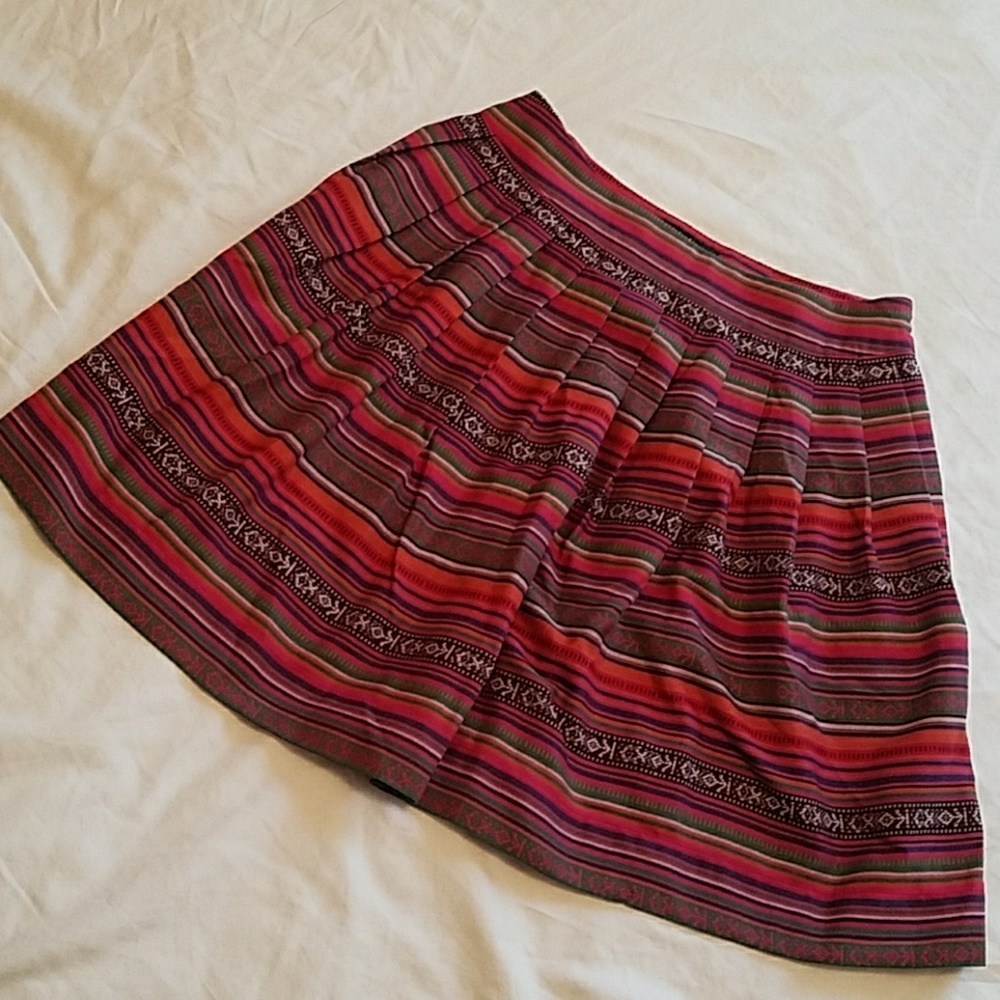 Colorful striped pleated skirt - Forever 21